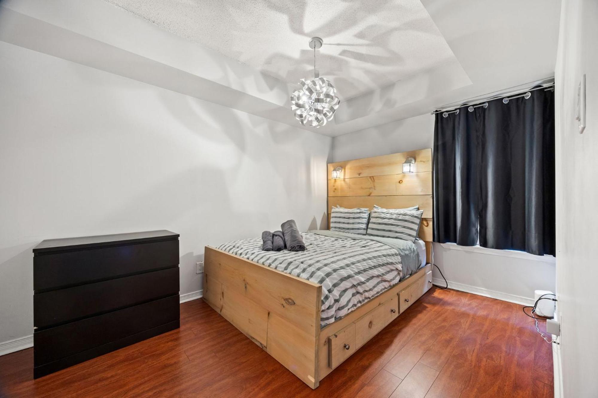 Liberty Village Townhouse Торонто Екстериор снимка