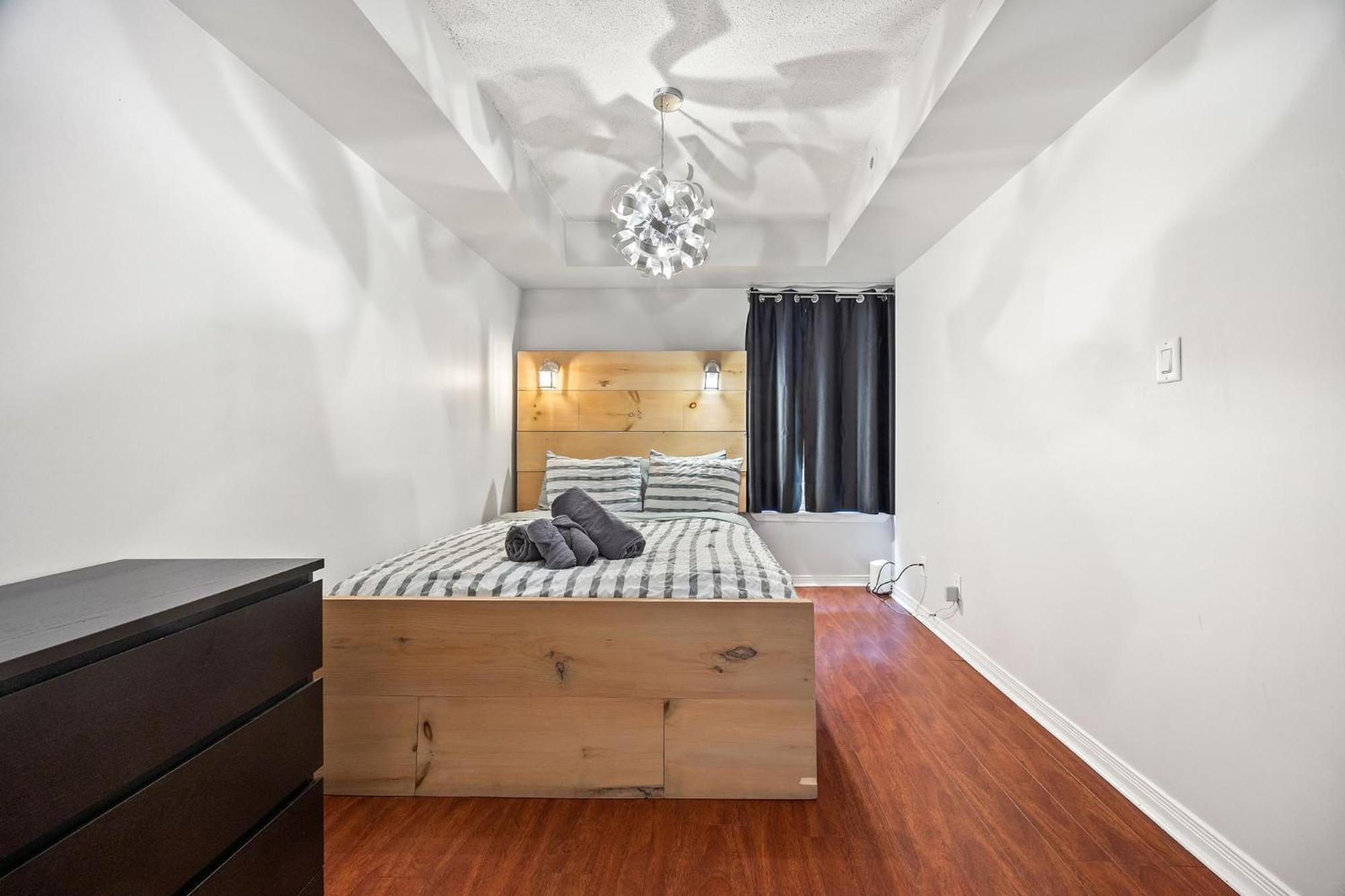 Liberty Village Townhouse Торонто Екстериор снимка