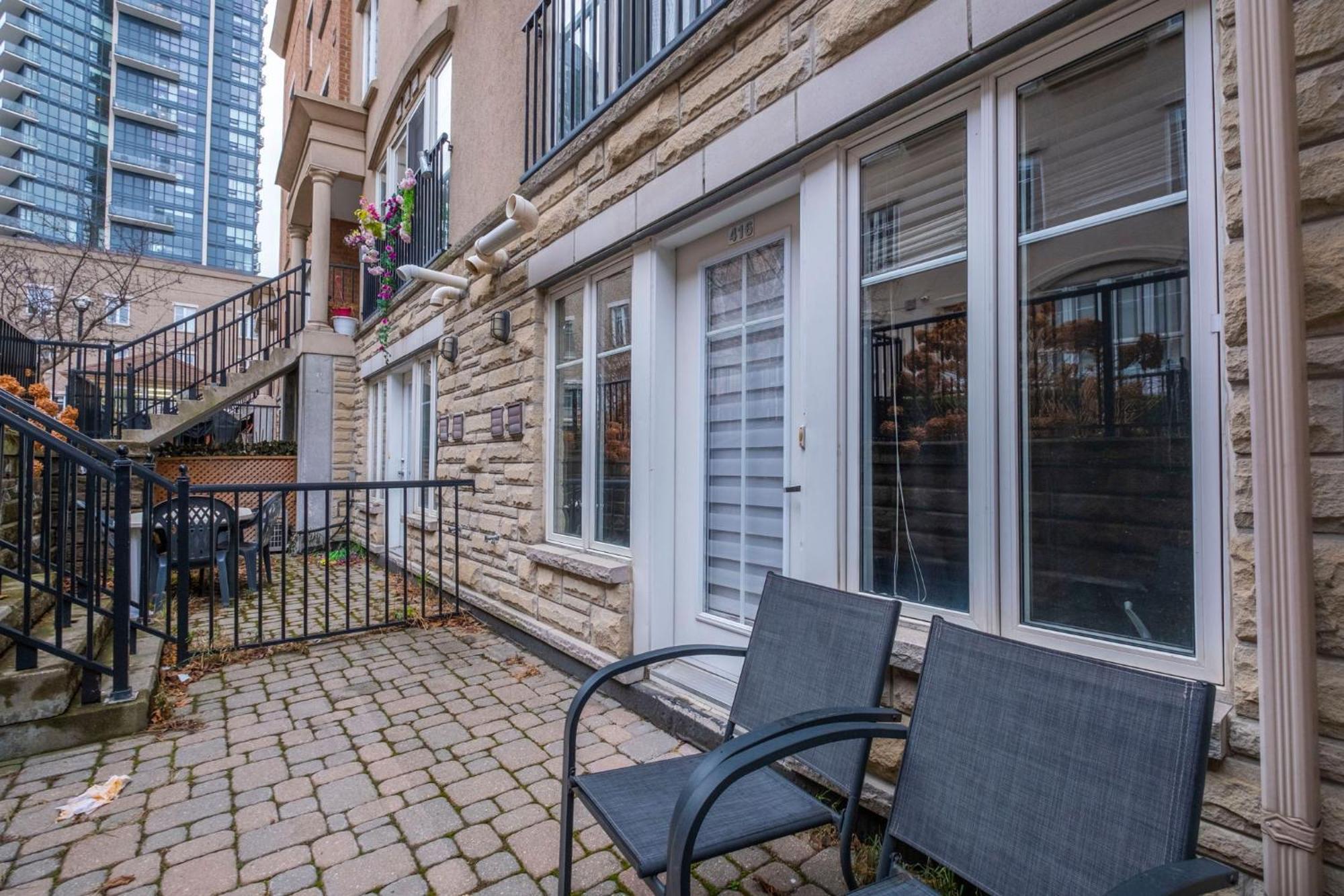 Liberty Village Townhouse Торонто Екстериор снимка